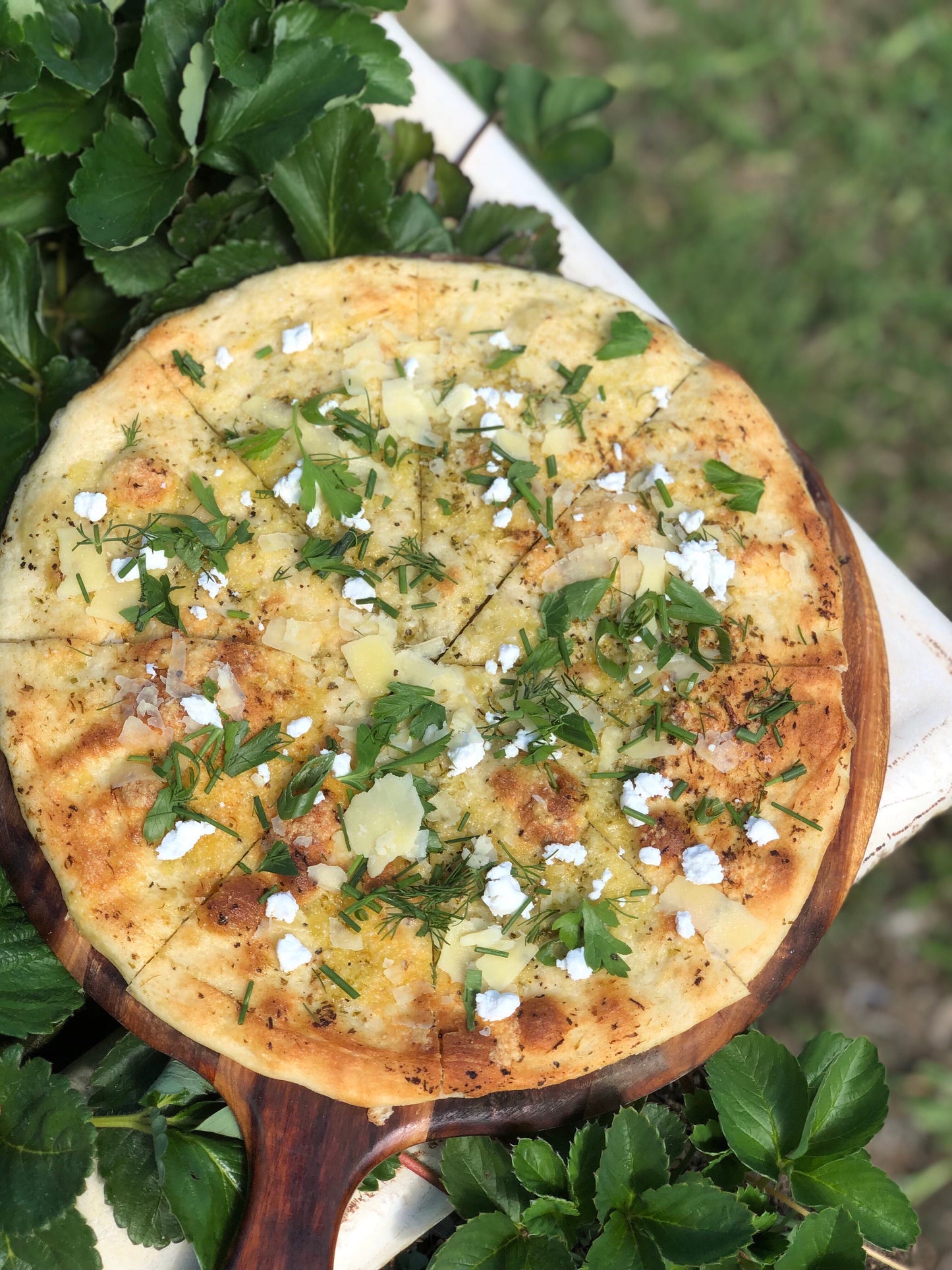 Say 'Cheese n Garlic' Pizza